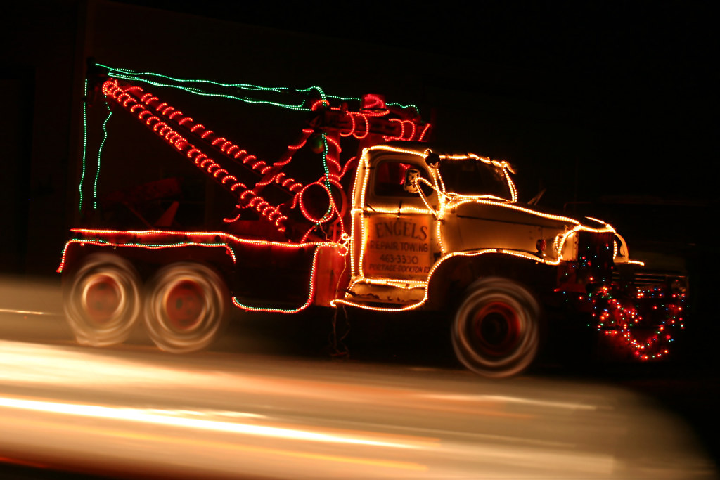 Holiday Tow Truck The lights at the bottom of the image ar… Flickr