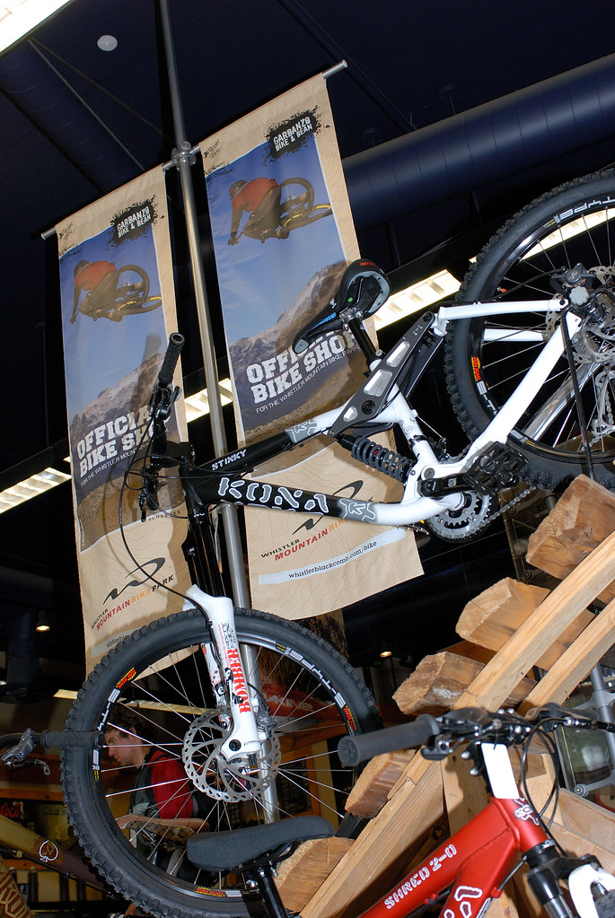 Garbanzo Bike and Bean Bike shop at the bottom of the Whis… Flickr