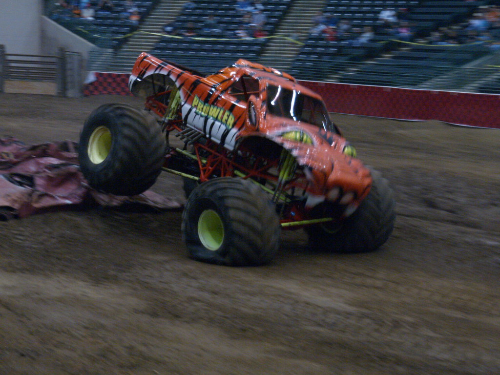 Conroe Texas AMP Monster Truck Show 2007 PC016476 Conroe T… Flickr