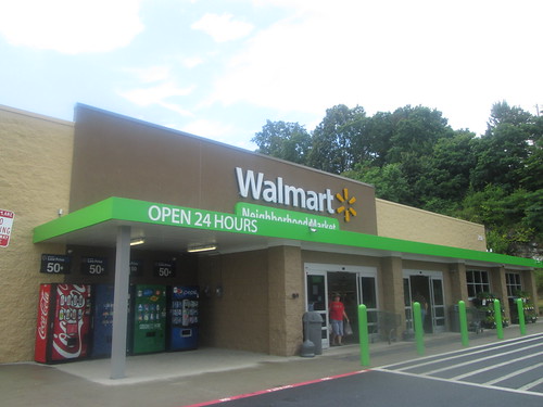 Neighborhood Walmart Kingsport, TN. June 2016. … Flickr