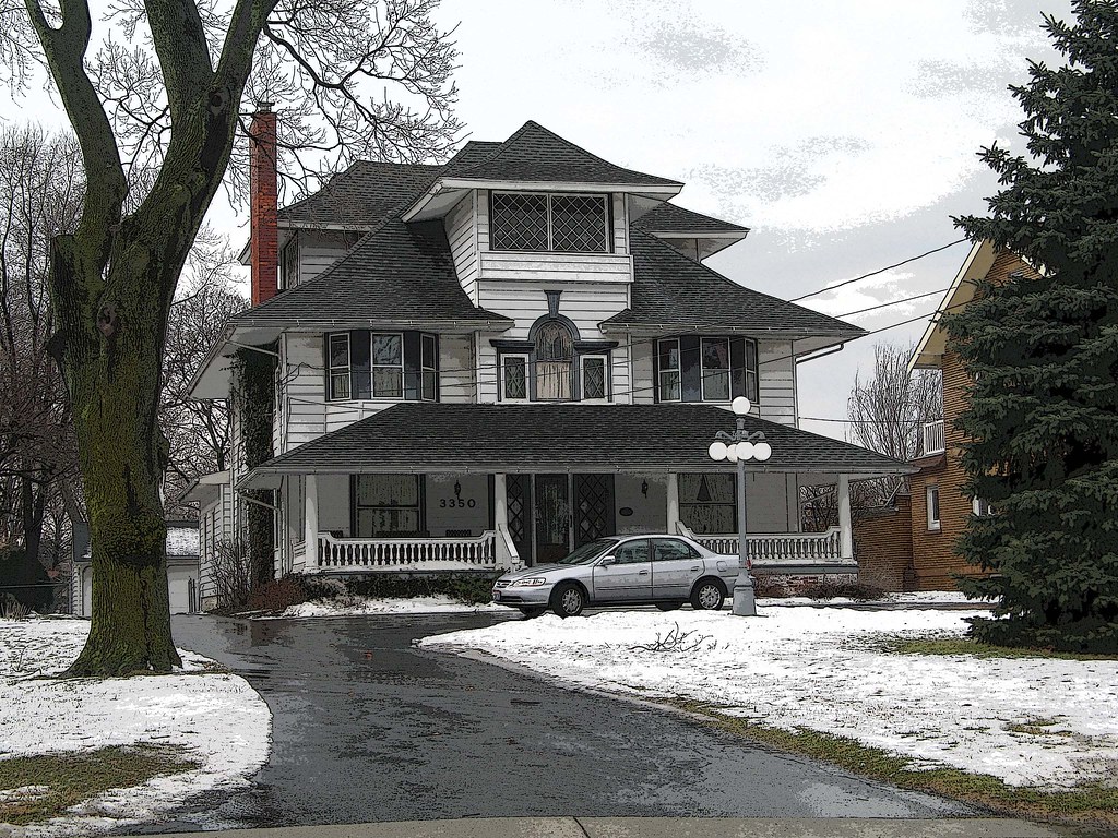 House on River Road, Toledo John Hartsock Flickr