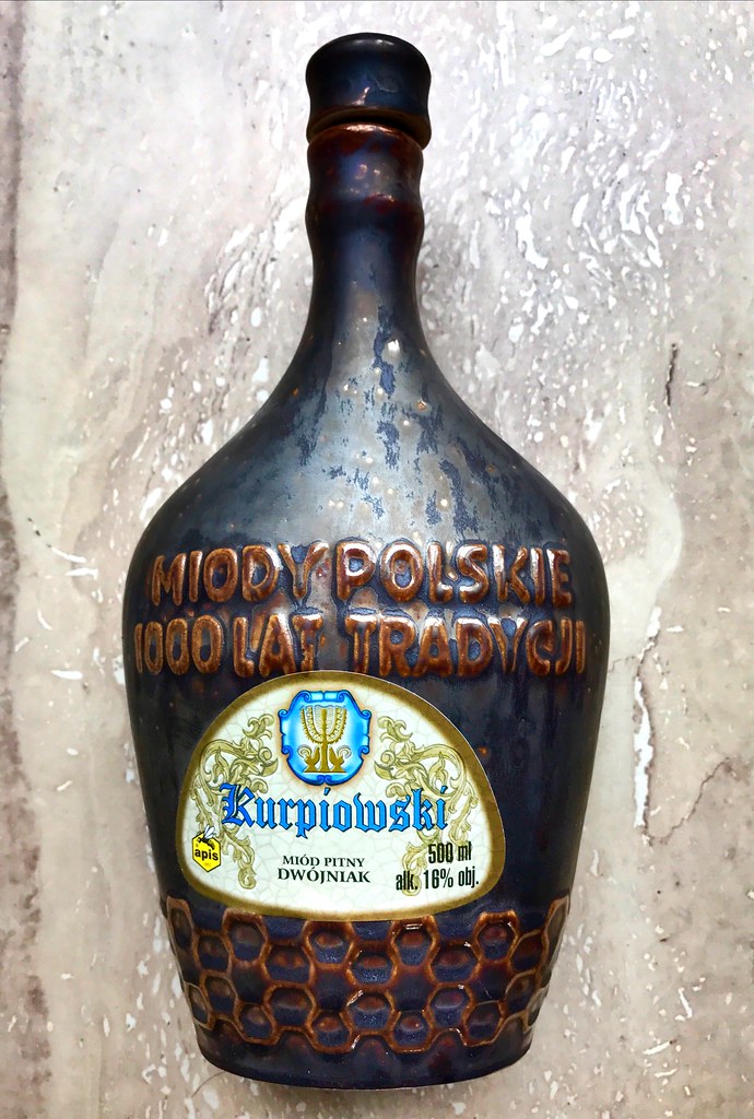 Apis Kurpiowski Polish Mead Ceramic Bottle 500ML. 2016 fri… Flickr