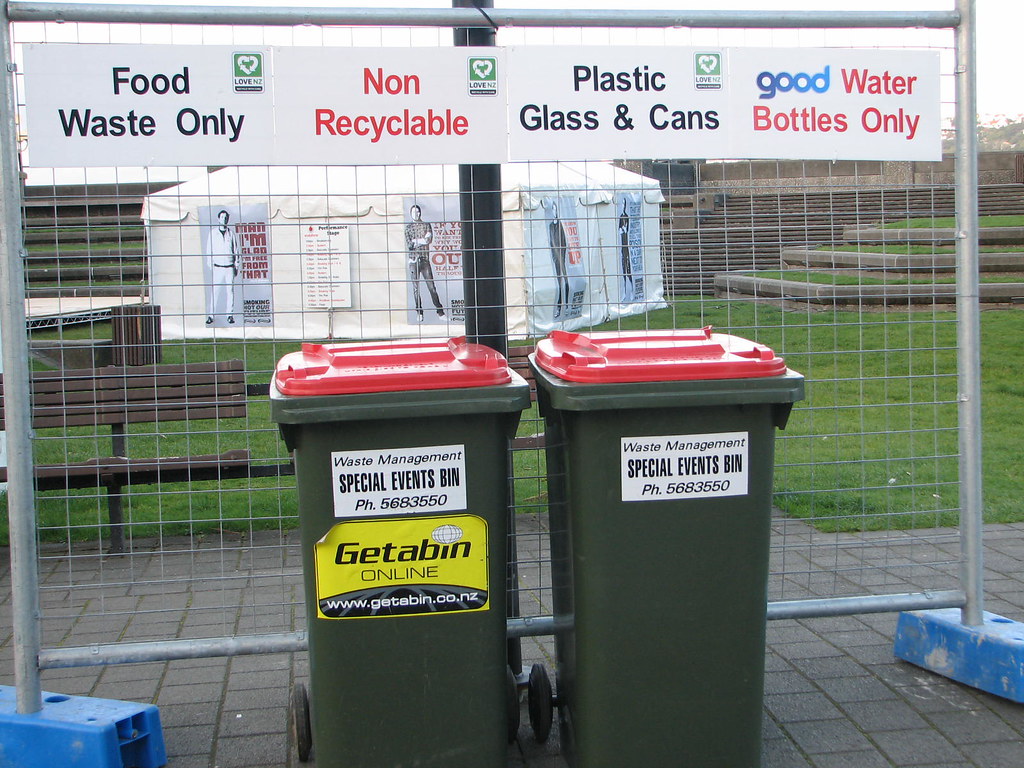 Rubbish Disposal_002 25 April 2008 Rubbish collection in… Flickr