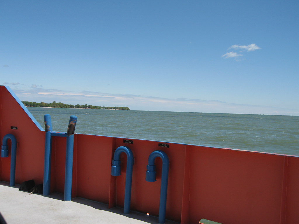 Kelly's Island ferry Terry Bauerle Flickr