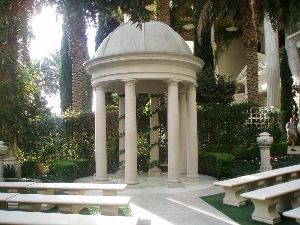 Venus Garden, Caesars Palace andrea.weller Flickr