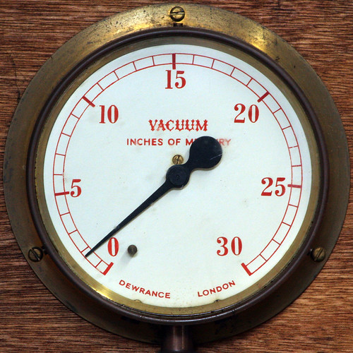 vacuum gauge Forncett Industrial Steam Museum, Forncett St… Flickr