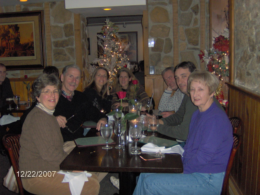 December07 064 Christmas Diner at Glen Gardner Inn