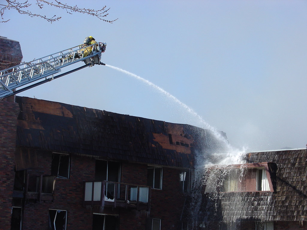Castle West Apartment fire 7alarm Castle West Apartment f… Flickr
