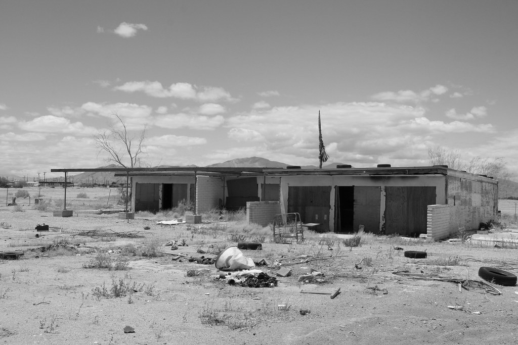 Abandoned apartment building in Salton City a photo on Flickriver