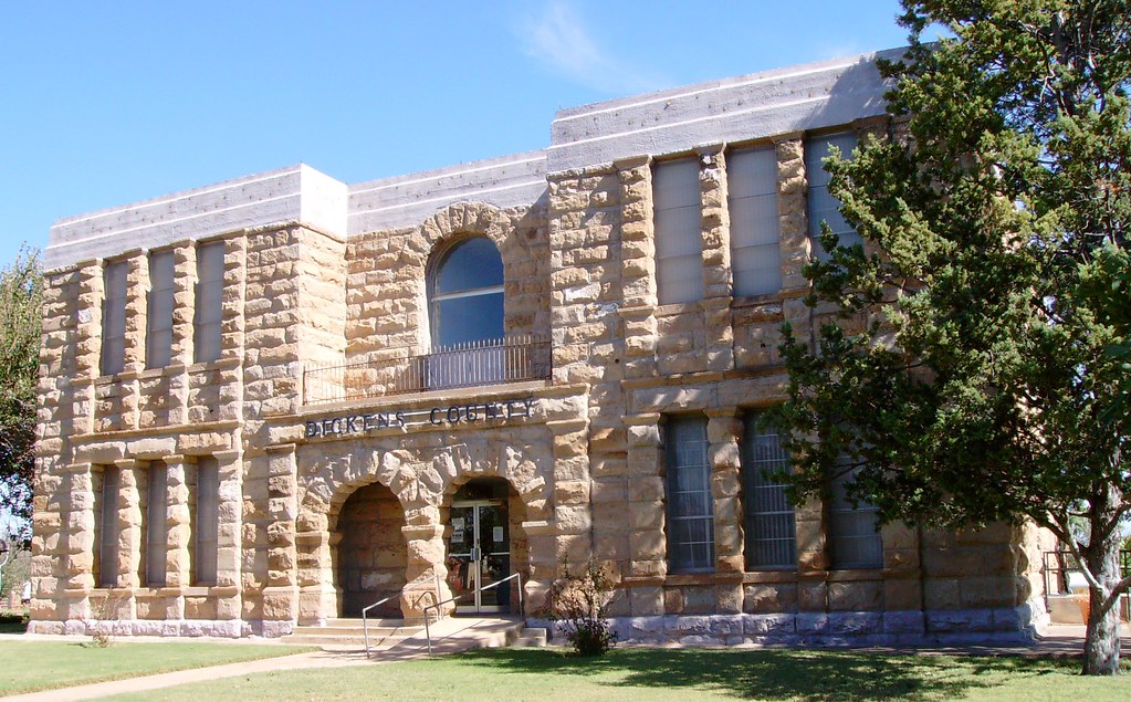 Dickens County Courthouse (Dickens, Texas) This courthouse… Flickr