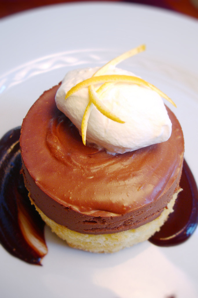 Chocolate Mousse Cake sponge cake topped with bittersweet … Flickr