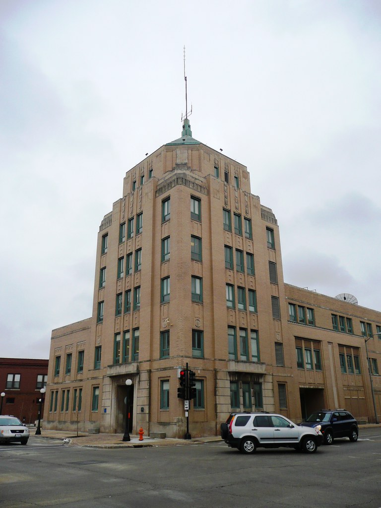 Champaign, IL City Hall City Hall is a Champaign Landmark … Flickr