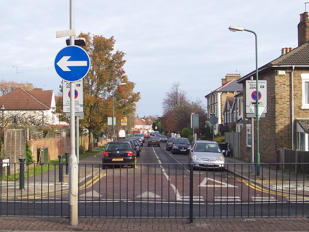 SUDBURY MIDDLESEX Elms Lane Viewed From Maybank Avenue ca1951rr