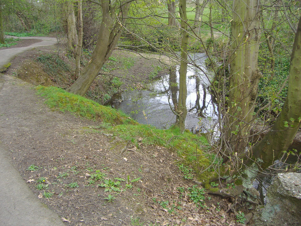 Brookside walk1 David Howard Flickr