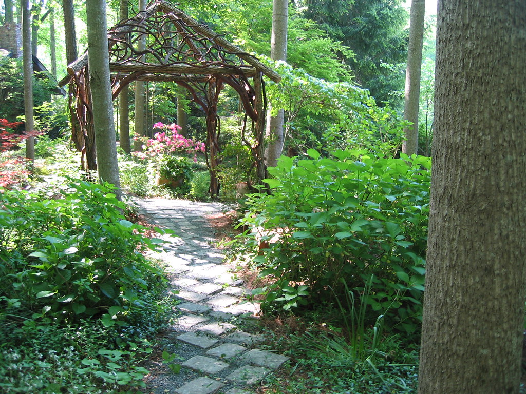 ABG 2005 wood limb gazebo Lauren Jolly Roberts Flickr