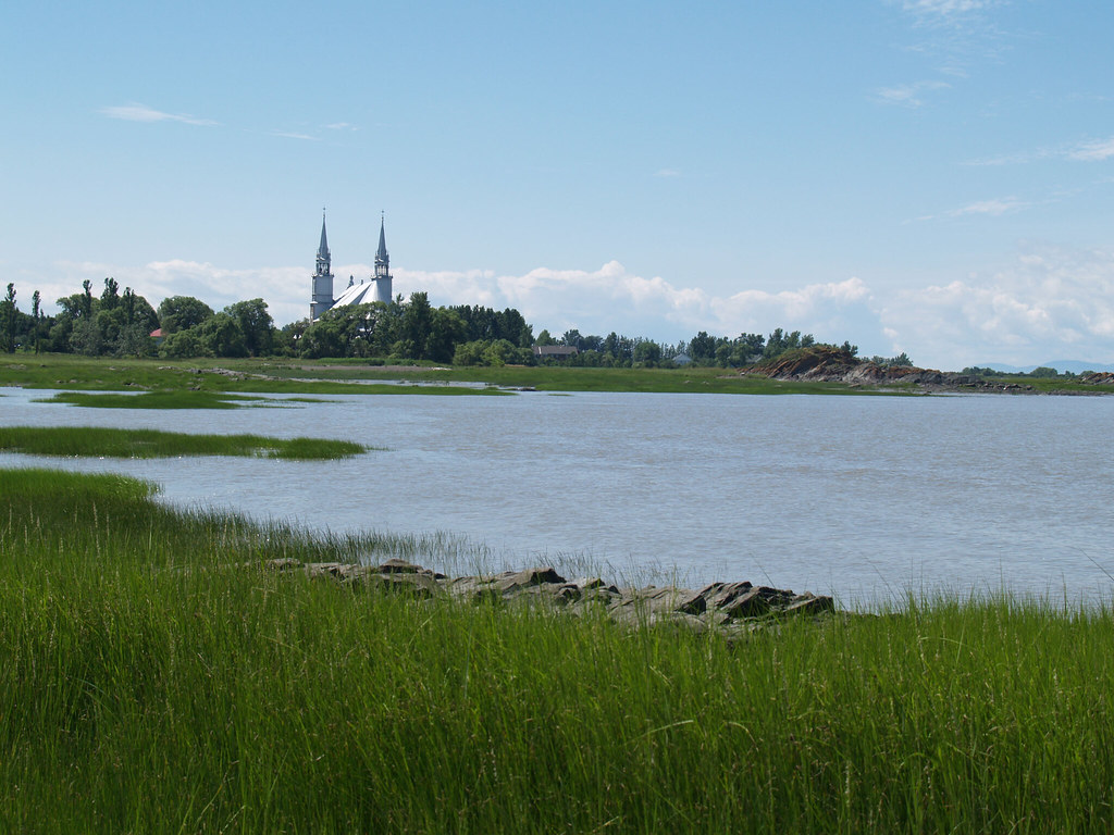 St. Lawrence River near SaintRochdesAulnaies 3 Flickr