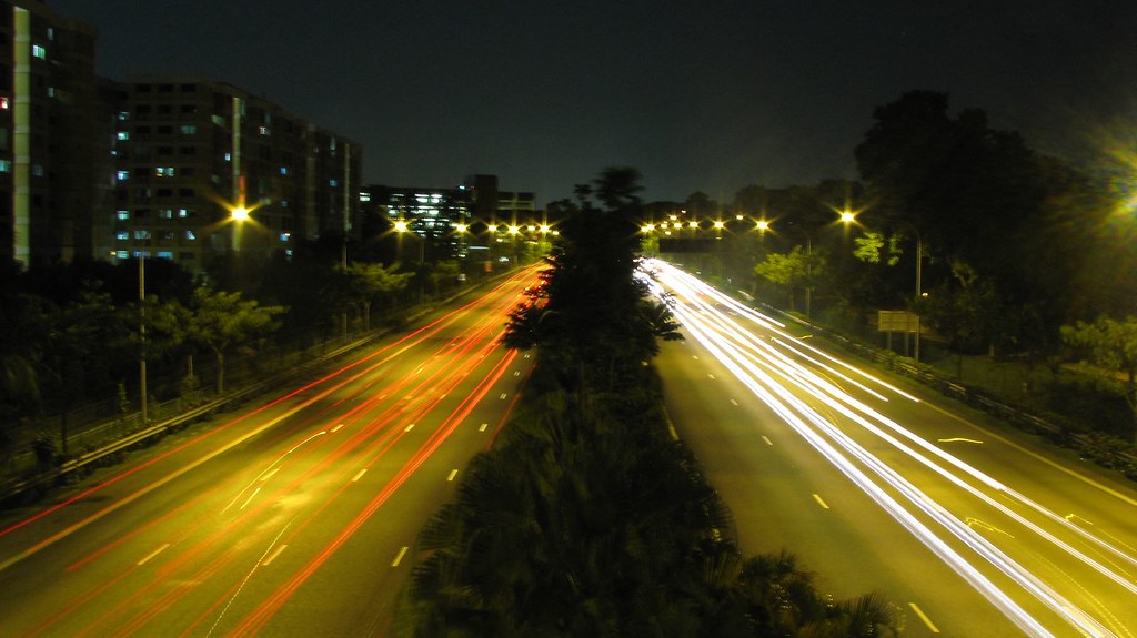 PIE Express highway shot from NTU Bridge Another long ex… Flickr
