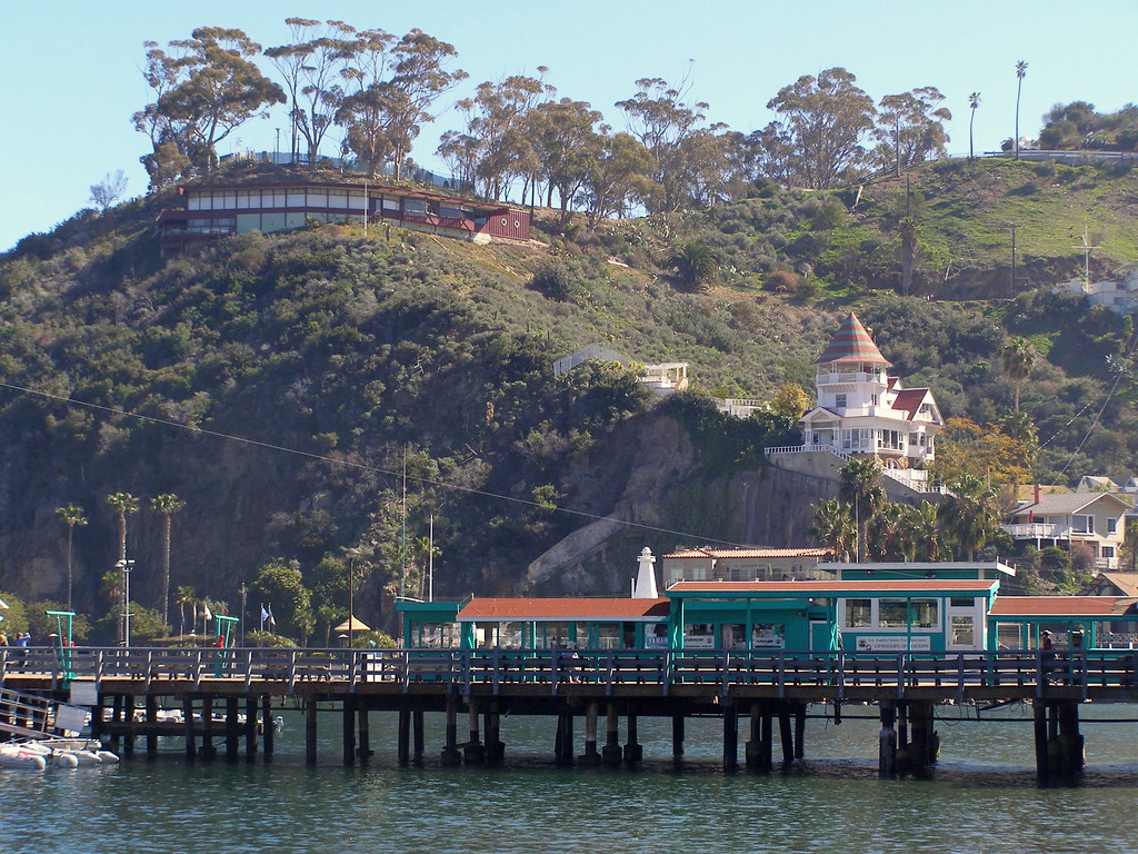 Holly Hill House and the Green Pleasure Pier Avalon, Catal… Flickr