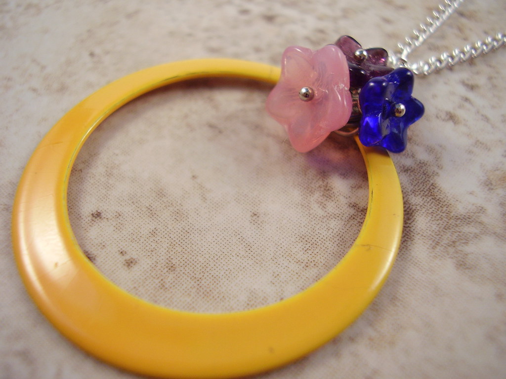 Yellow Vintage ring with glass flowers necklace anurain Flickr