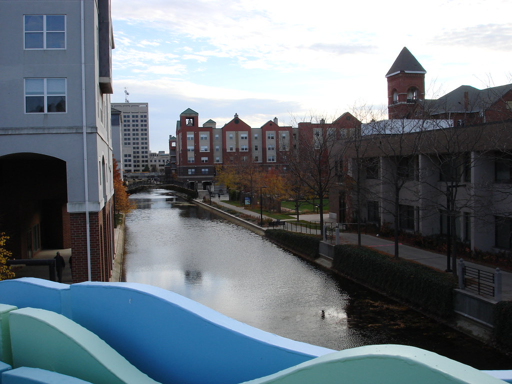 White River Canal Along downtown Indianapolis' White River… Flickr