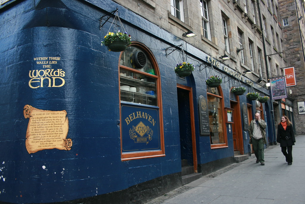Worlds End Pub, Edinburgh Supermac1961 Flickr