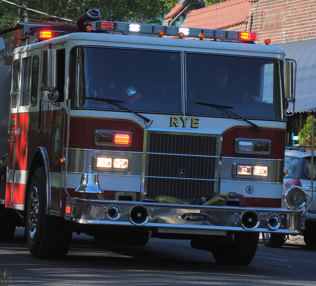 Rye Fire Department Respoding Engine 191 zamboniman Flickr