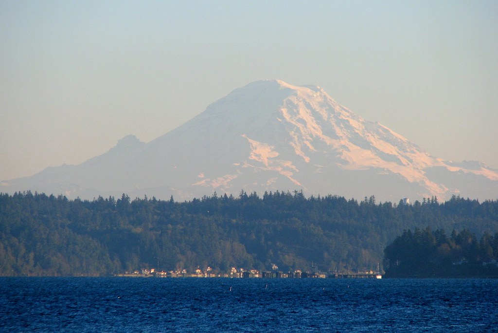 Rainier caps the Sound From Manchester, WA boat launch Flickr