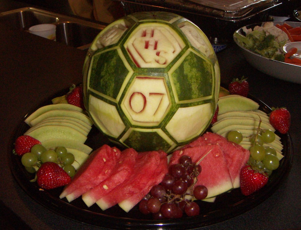 Soccerball melon Special melon and served fruit for a grad… Flickr