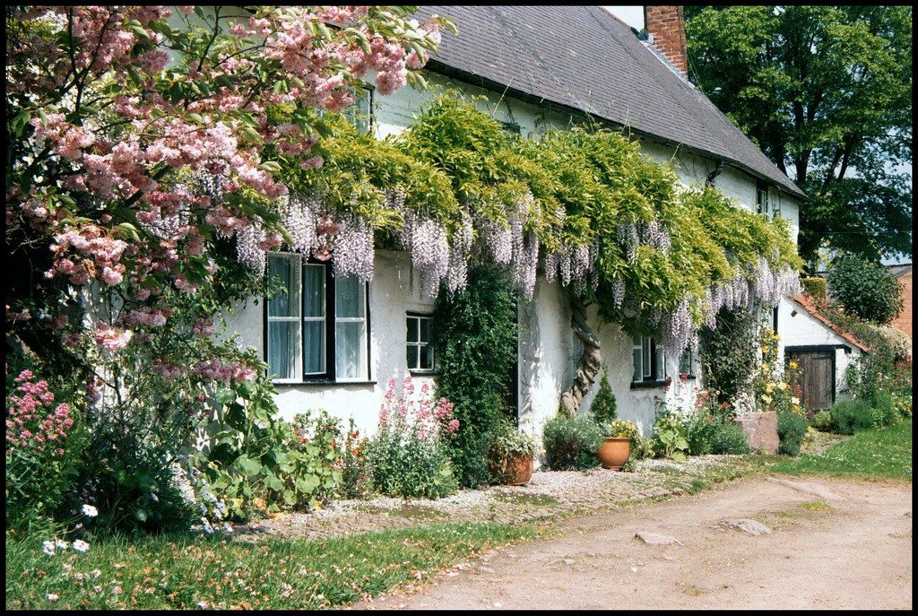 Mountsorrel, Leicestershire This is an attractive building… Flickr