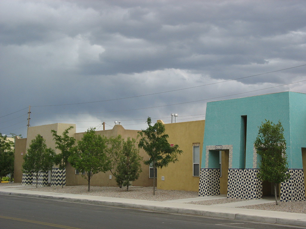 Hibernian House These two buildings are some sort of lowi… Flickr