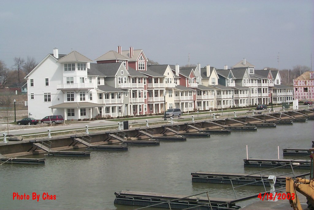 P0001682 Construction photos of Harbor Walk in Lorain Ohio… Flickr