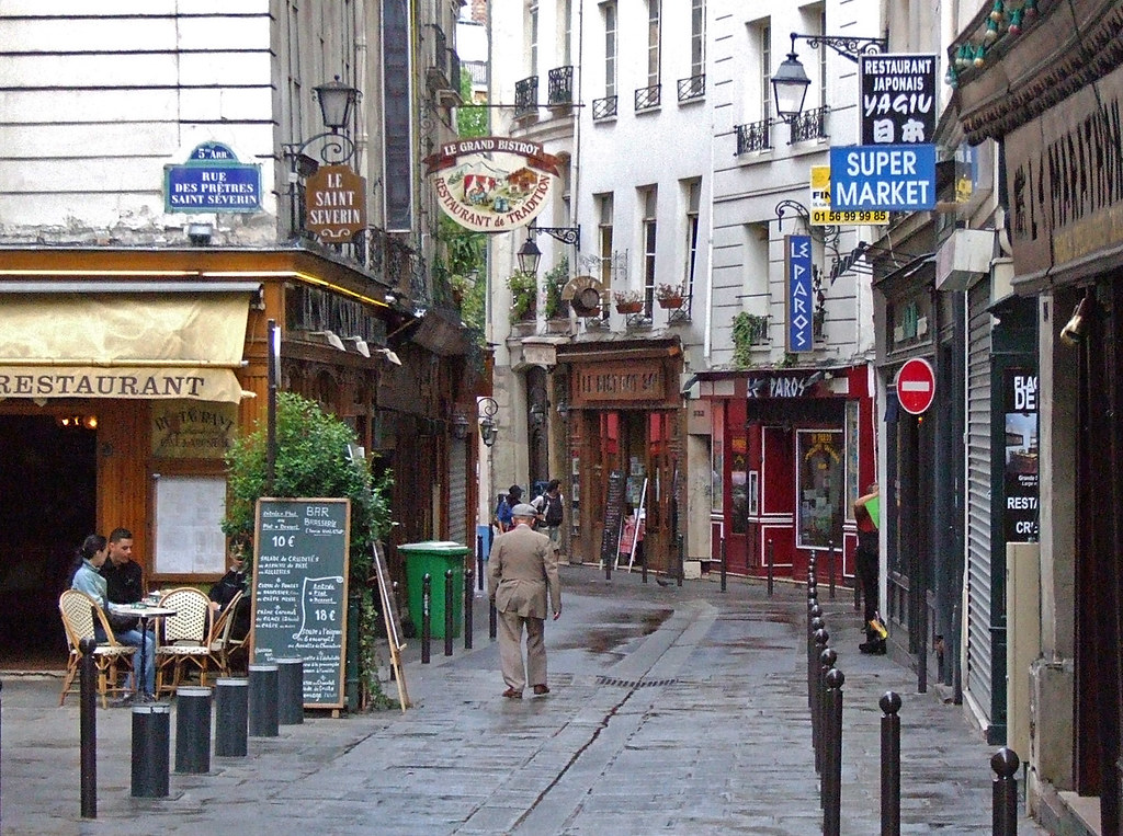Latin Quarter, Paris Narrow winding streets in the Latin Q… Flickr