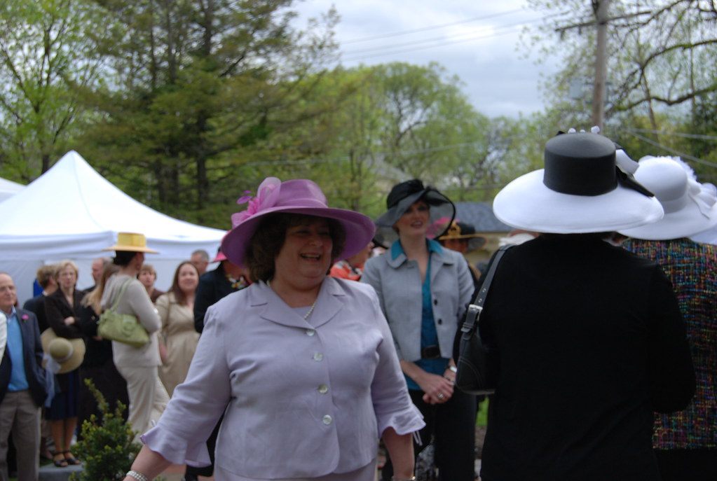 Hat contest The Children's Clinic Sponsored by Oak Park River Forest