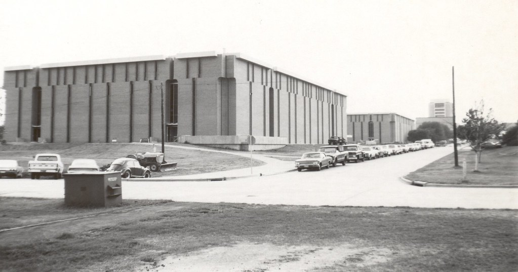 KruegerDunn Hall 5 Title KruegerDunn Hall 5 Digital… Flickr