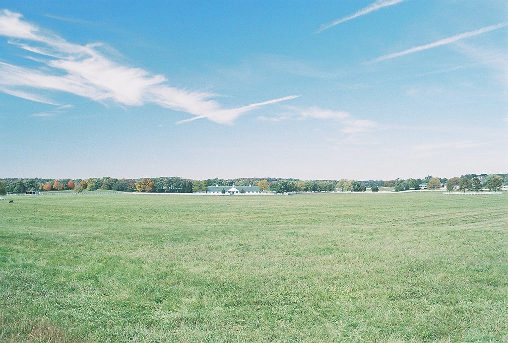 Hill 'N' Dale Farm, Barrington Hills You would think you'r… Flickr