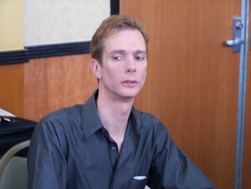 Doug Jones Silver Surfer in Fantastic Four movie, and also… Flickr