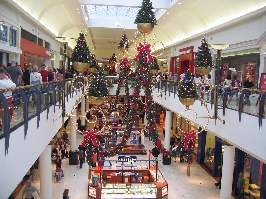 Crabtree Mall Crabtree Mall Raleigh, NY December 29, 2007 AmandaB3