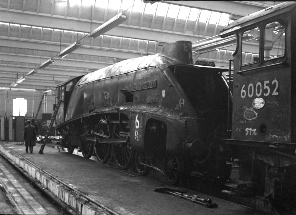 Doncaster Works 60006 SIR RALPH WEDGWOOD in the paint shop… Flickr