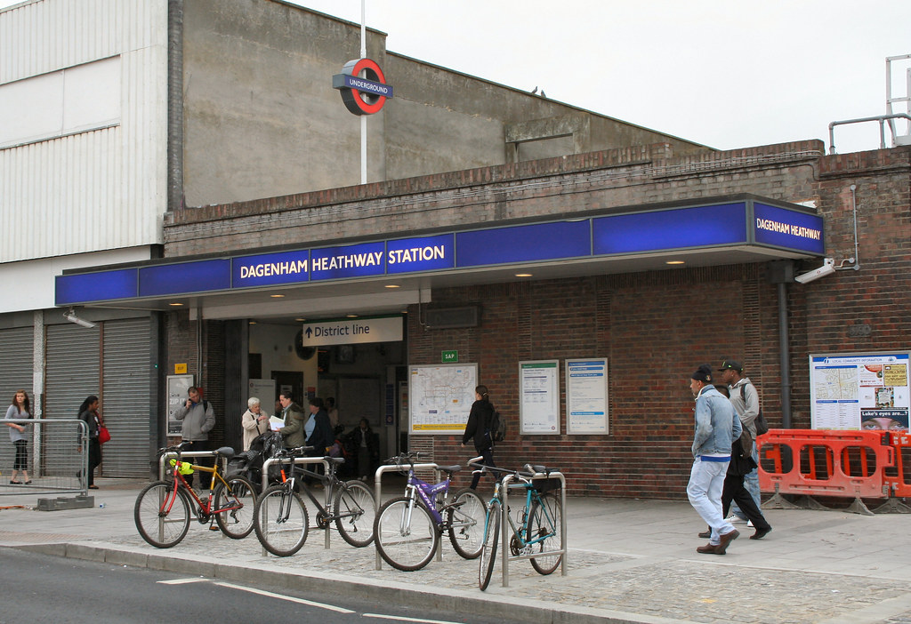 [最も好ましい] dagenham heathway station 156992Dagenham heathway station