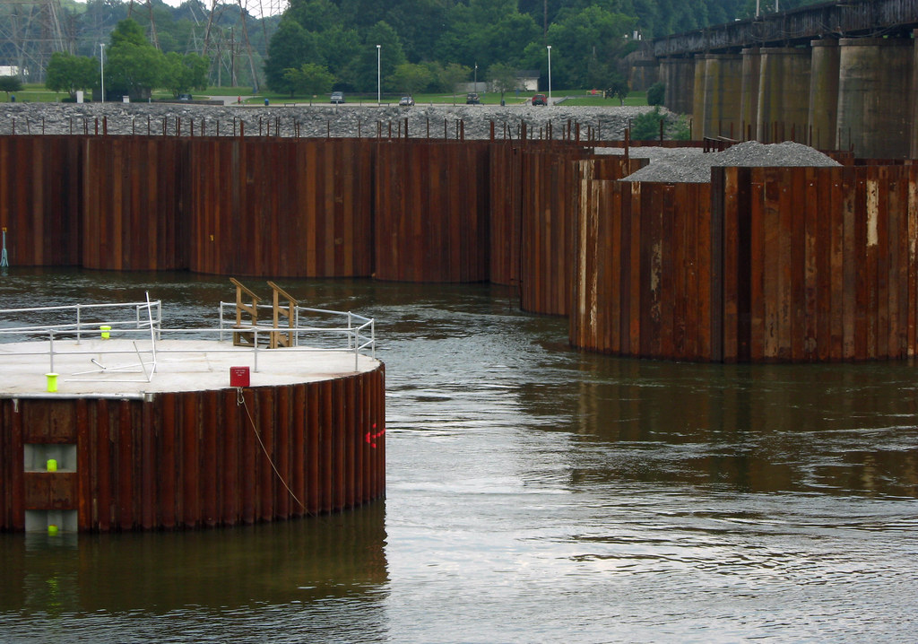 Chickamauga Lock Construction 05152009 9 Lawrence G. Miller Flickr