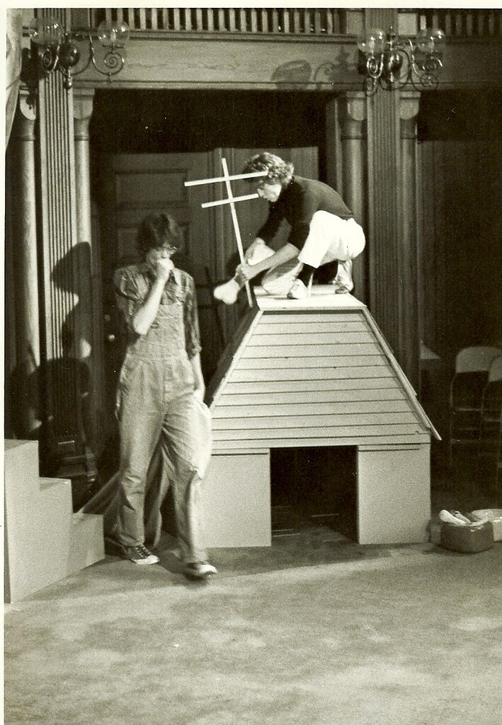 My Blanket and Me Jon Bourne as Linus Peter Delorenzo as S… Flickr