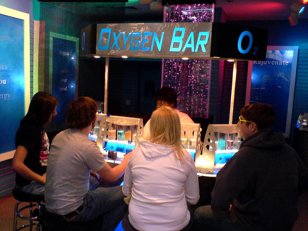 Oxygen Bar Oxygen Bar in Mall of America... of course I ha… Flickr