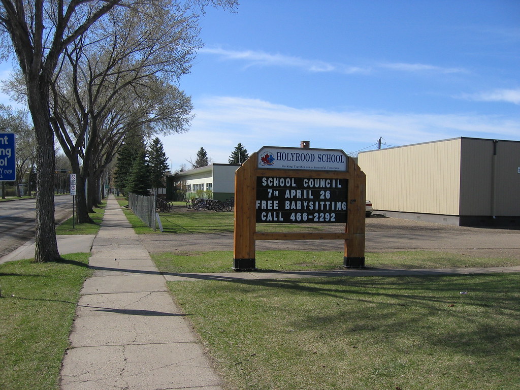 Holyrood School rtbrown53 Flickr