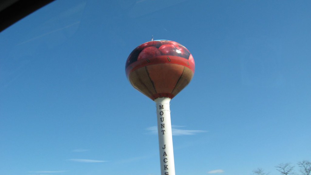Water Tower at Mount Jackson, VA Apples! Sharon Flickr