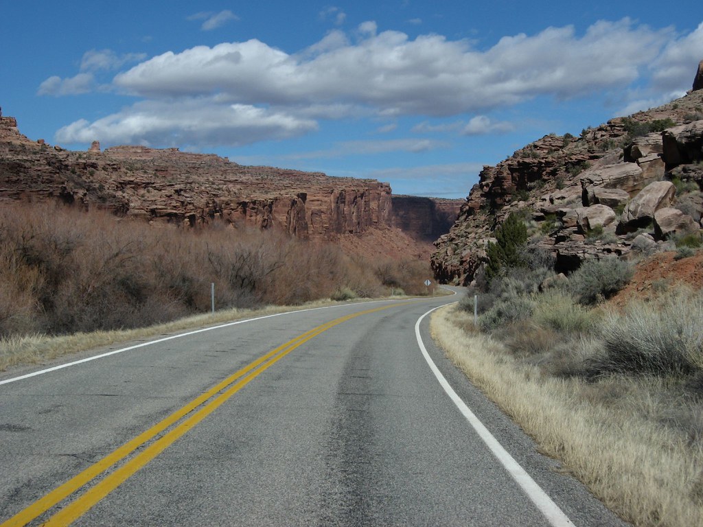 Utah State Route 128 Along Colorado River Near Moab, Utah Flickr