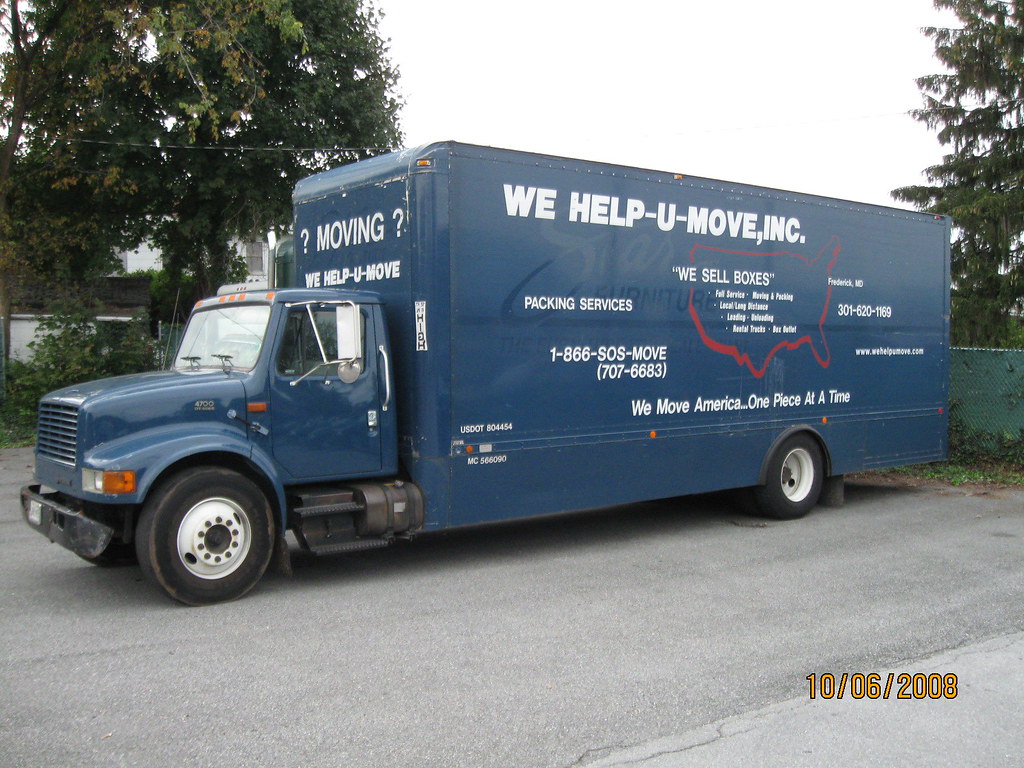"Big Blue" 26 ft moving truck "Big Blue" the 26 Foot truck… Flickr