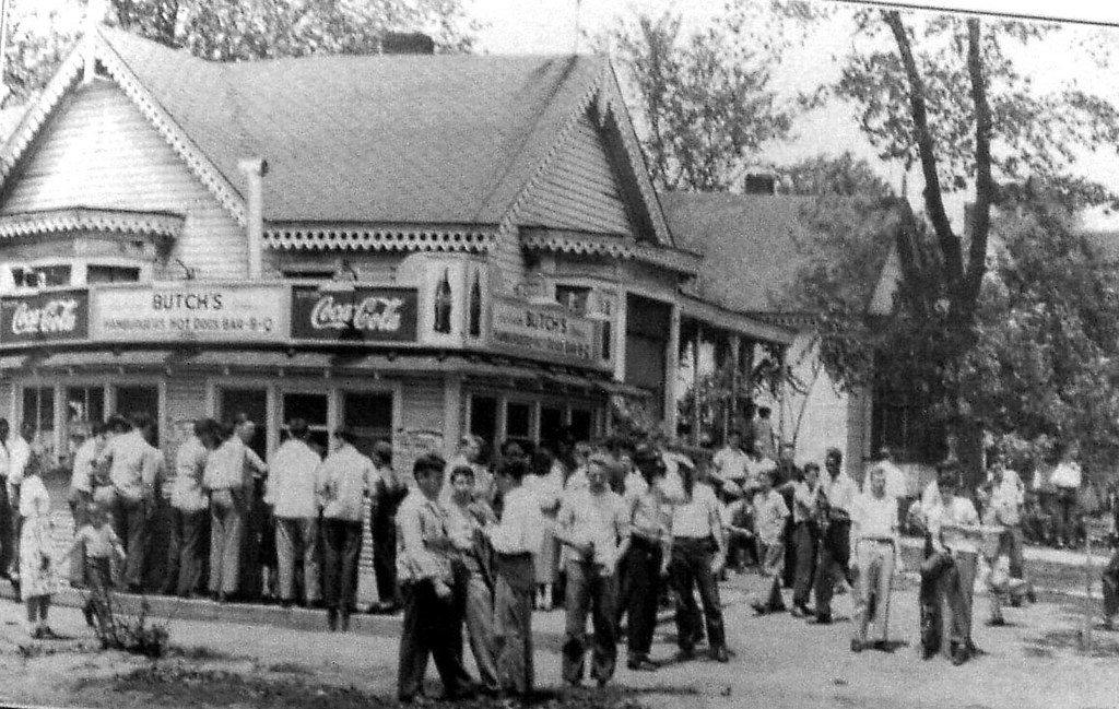 ILMount VernonButch's '51 Butch's 331 s. 7th Mount Verno… Flickr
