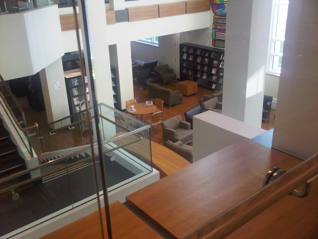 Atrium Bibliothèque de SainteThérèse, SainteThérèse, Q… Flickr