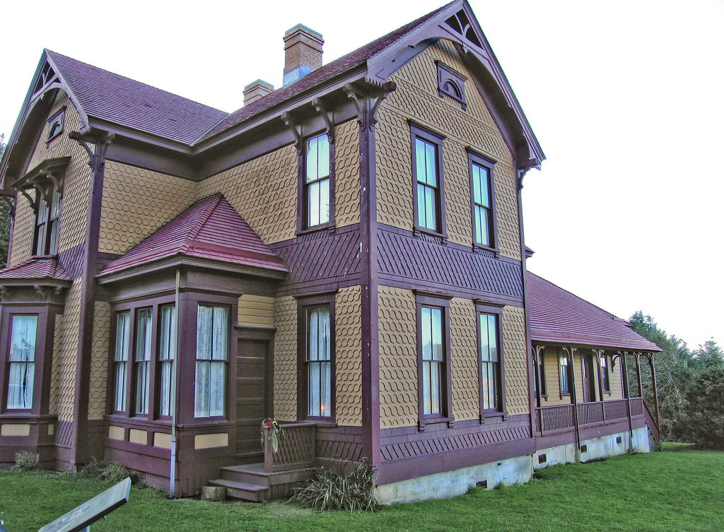 The Hughes HouseImg_3325LR At Cape Blanco State Park in… Flickr