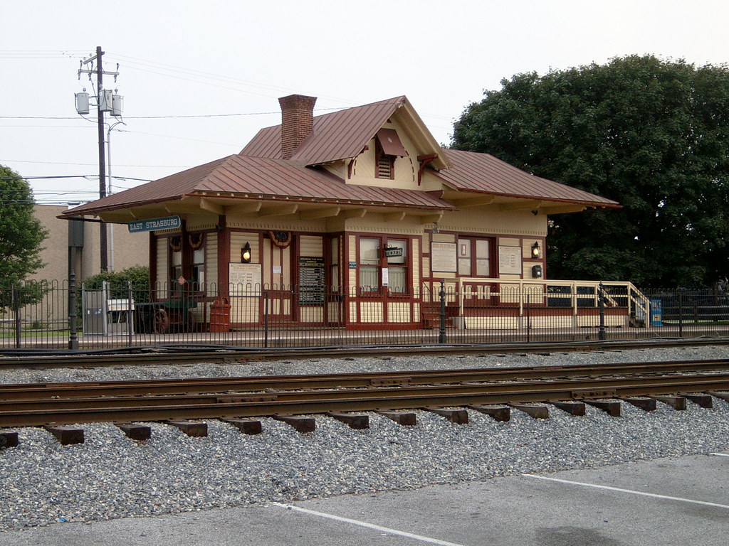 East Strasburg, PA Reading RR station from East Petersburg… Flickr